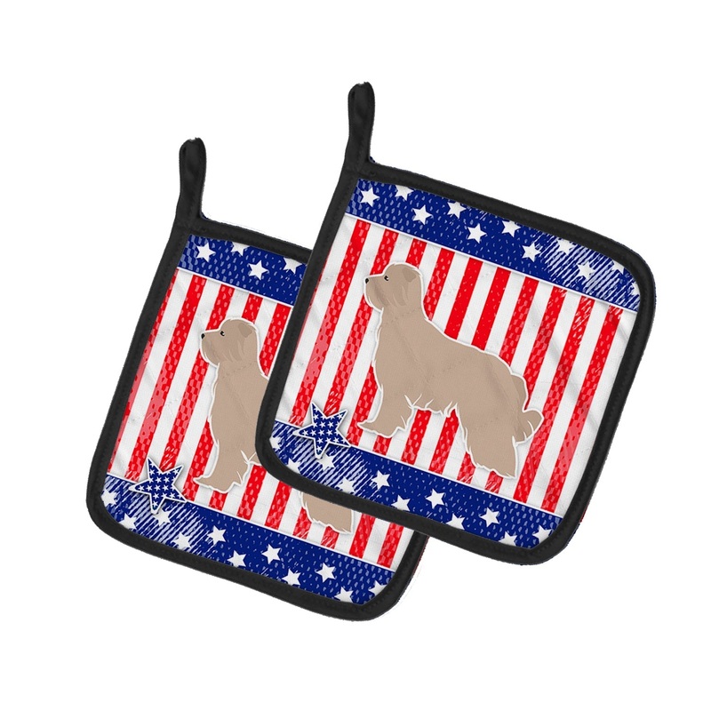 USA Patriotic Pyrenean Shepherd Pot Holders - Set of 2 - Heat-Resistant Kitchen Essentials BB3318PTHD