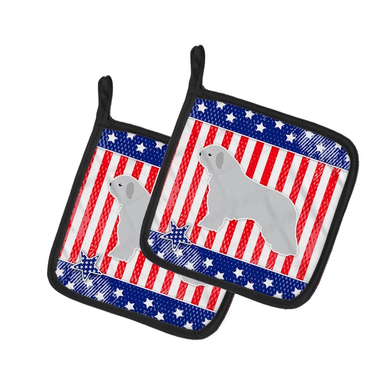 USA Patriotic Spanish Water Dog Pot Holders - Set of 2 - Heat-Resistant Kitchen Essentials BB3315PTHD