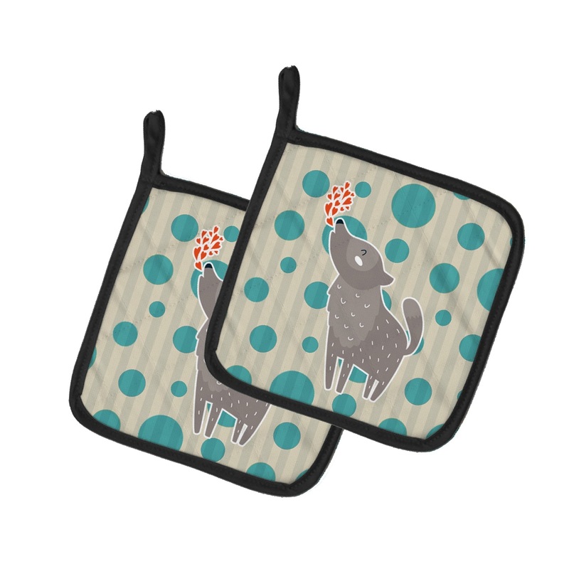 Wolf Love Pot Holders - Set of 2 - Heat-Resistant Kitchen Essentials BB6752PTHD