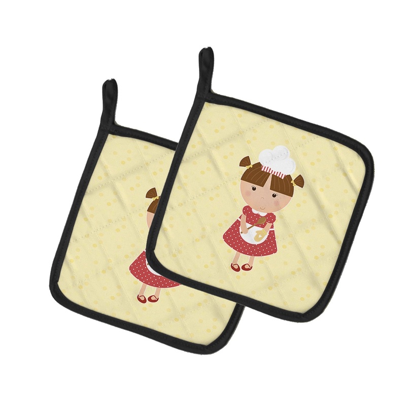Brunette Baker on Yellow Pot Holders - Set of 2 - Heat-Resistant Kitchen Essentials BB7292PTHD