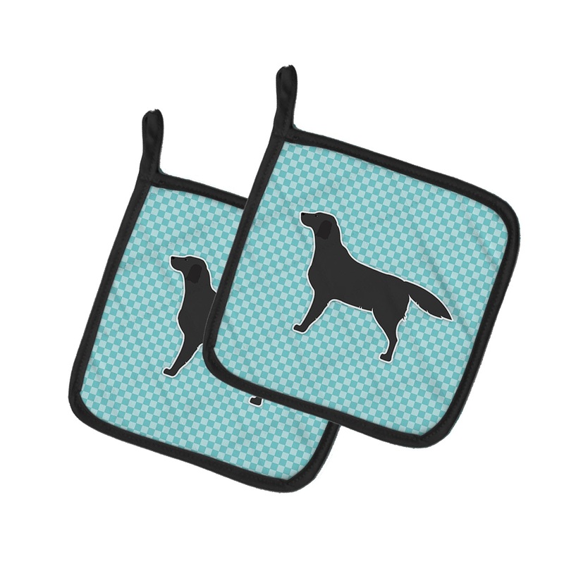 Black Labrador Retriever  Checkerboard Blue Pot Holders - Set of 2 - Heat-Resistant Kitchen Essentials BB3708PTHD