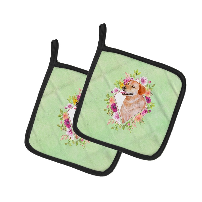 Yellow Labrador Retriever Green Flowers Pot Holders - Set of 2 - Heat-Resistant Kitchen Essentials CK4318PTHD