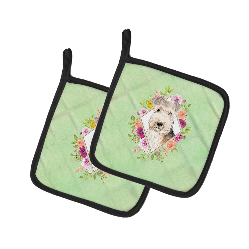 Lakeland Terrier Green Flowers Pot Holders - Set of 2 - Heat-Resistant Kitchen Essentials CK4386PTHD