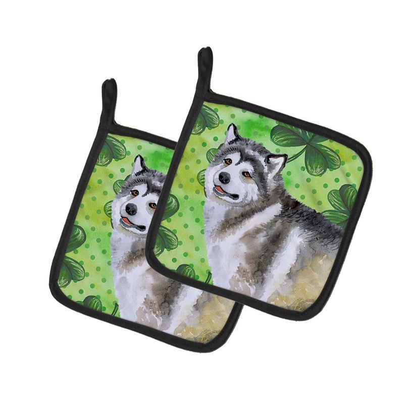 Alaskan Malamute St Patrick's Pot Holders - Set of 2 - Heat-Resistant Kitchen Essentials BB9812PTHD