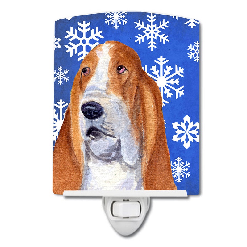Basset Hound Winter Snowflakes Holiday Ceramic Night Light SS4666CNL