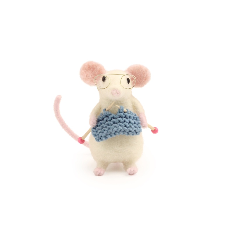 Felting Kit - Knitting Mouse Needle Felt Kit