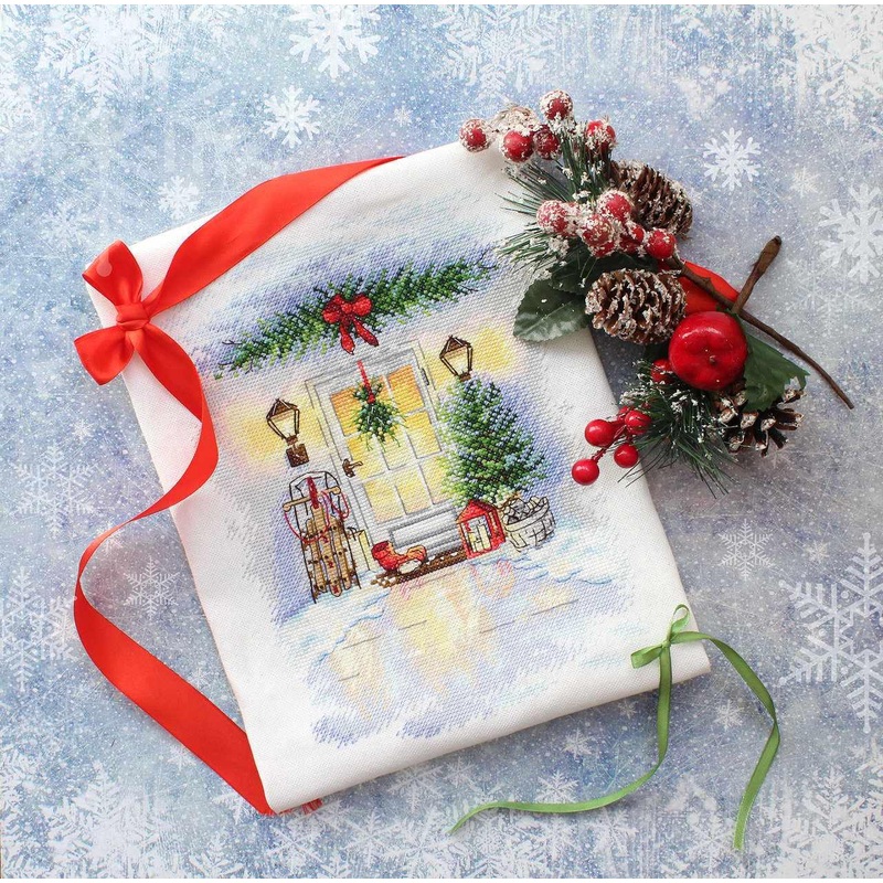 Christmas Door Cross Stitch Kit A-018 / SA-018