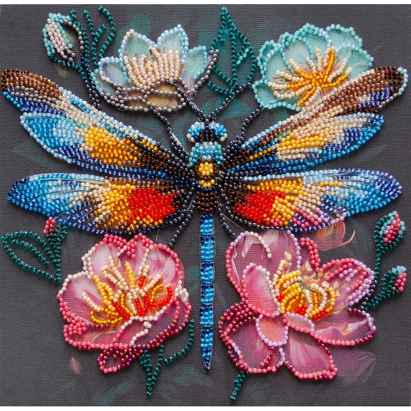 Mid-sized bead embroidery kit - Flickering wings AMB-106