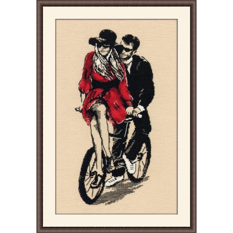 Romance  985 Counted Cross Stitch Kit
